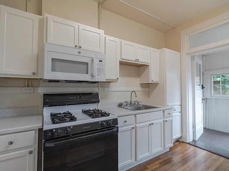 1207 N Clayton St #STREET5 — Photo 7