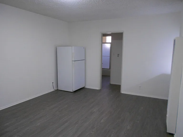 3721 Midvale Ave #4 — Photo 12