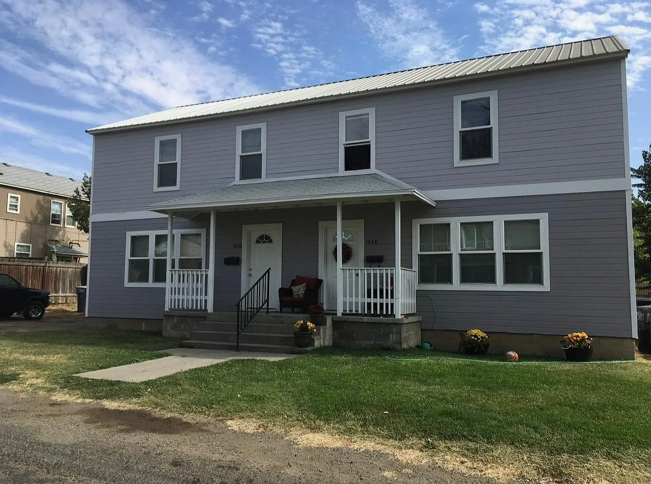 1428 McPherson Ave — Photo 1