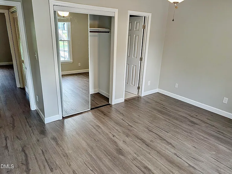 2849 Bedfordshire Ct — Photo 14