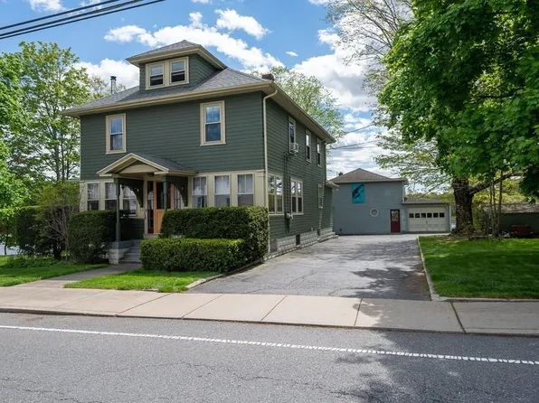98 Linwood St, Uxbridge, MA 01569