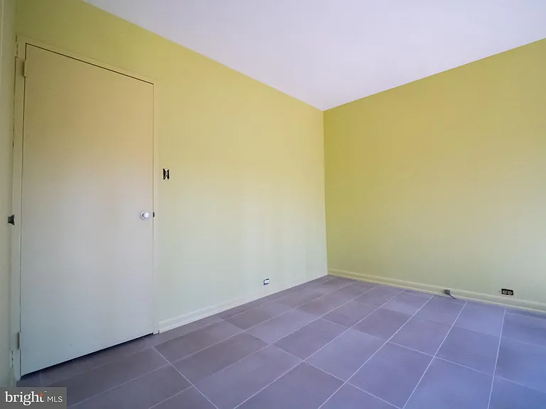 4313 Woodlark Dr — Photo 29