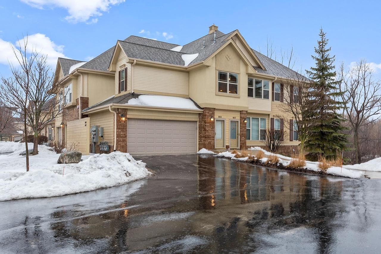 8605 South Deerwood LANE UNIT 8605, Franklin, WI 53132 Zillow