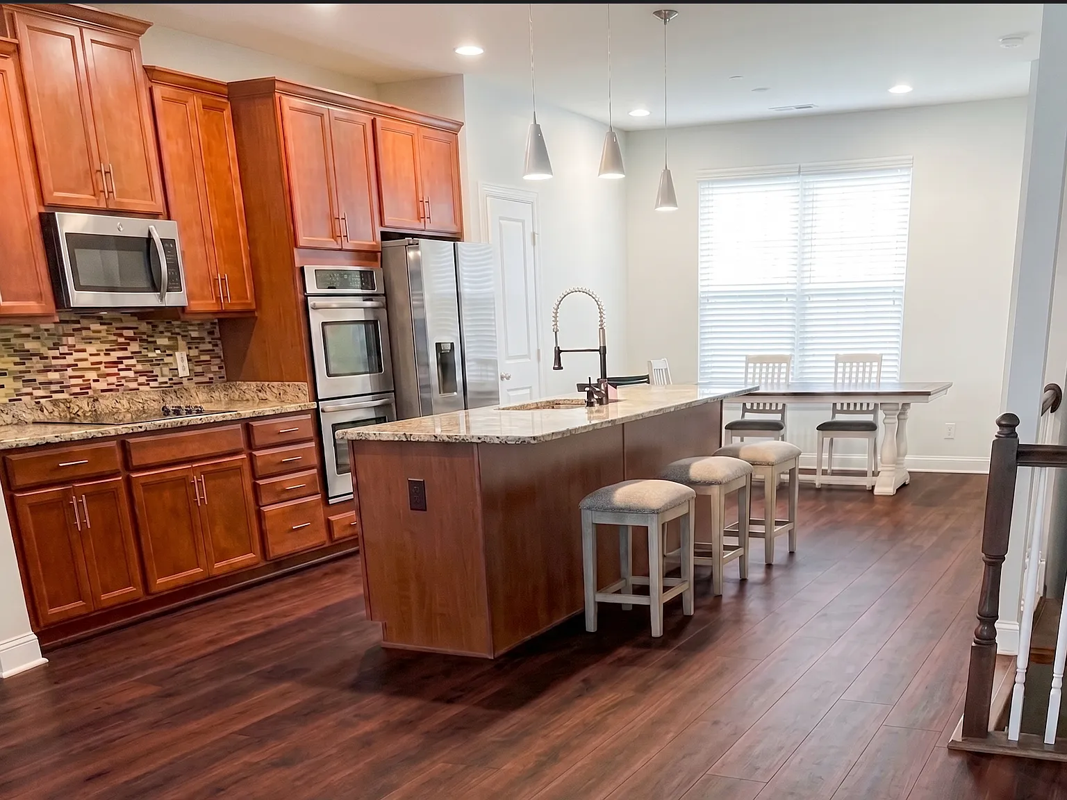 9911 Whitemoss Dr — Photo 4