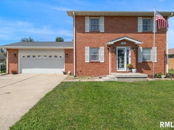 707 N Bitterroot Ct, Athens, IL 62613
