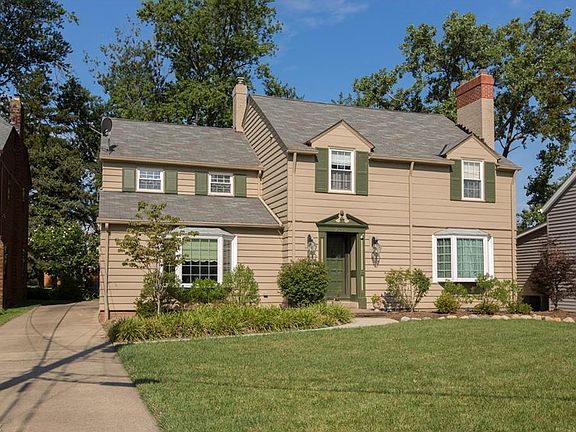 4th image of 2322 Winfield Ave