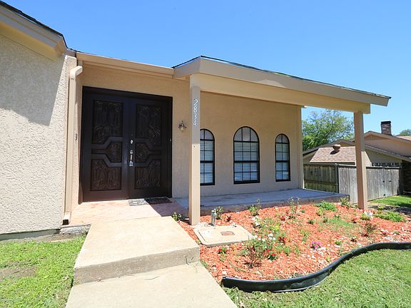 5th image of 2834 Club Meadow Dr
