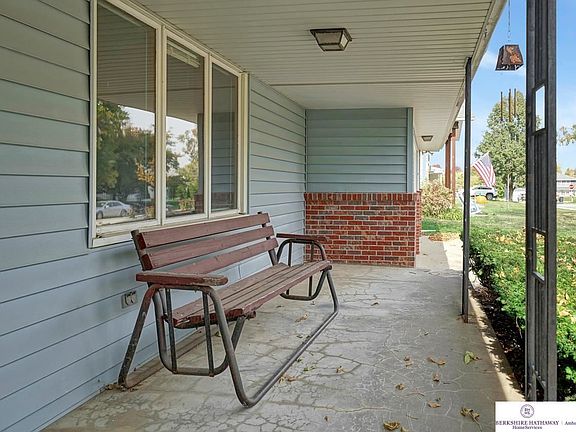 4th image of 3418 N 207th Ave
