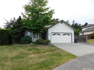 469 SW Muzzall St, Oak Harbor, WA 98277