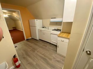 169 W 31st St FLOOR 3, Bayonne, NJ 07002