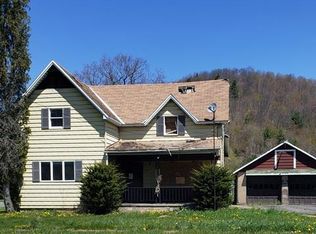 122 Main St, Roulette, PA 16746