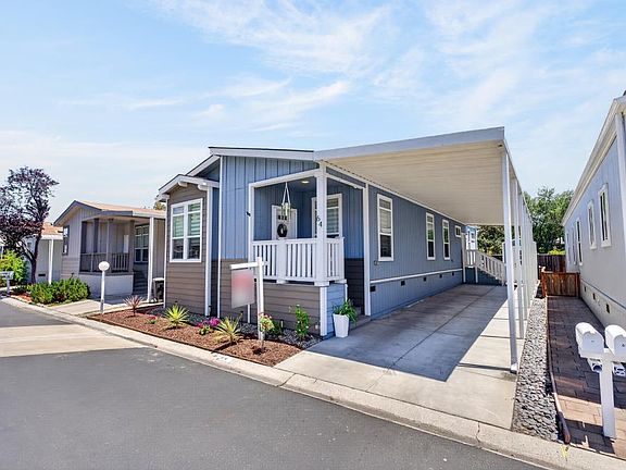 2nd image of 64 Timber Cove Dr #64