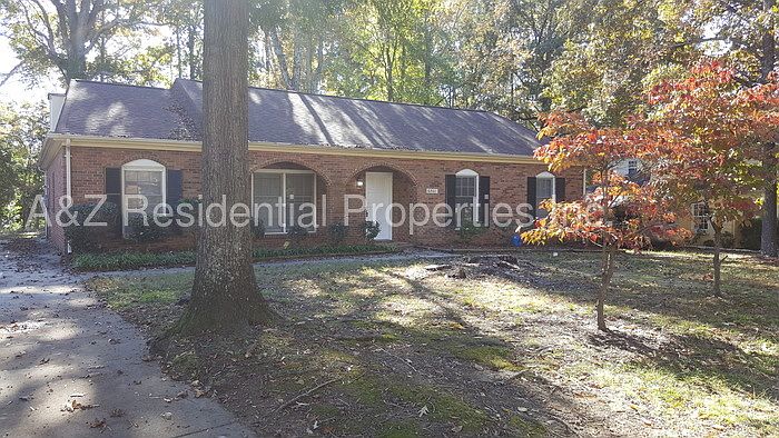 1st image of 6801 Woodfield Dr