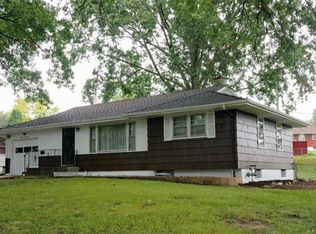 12612 E 48th Ter S, Independence, MO 64055