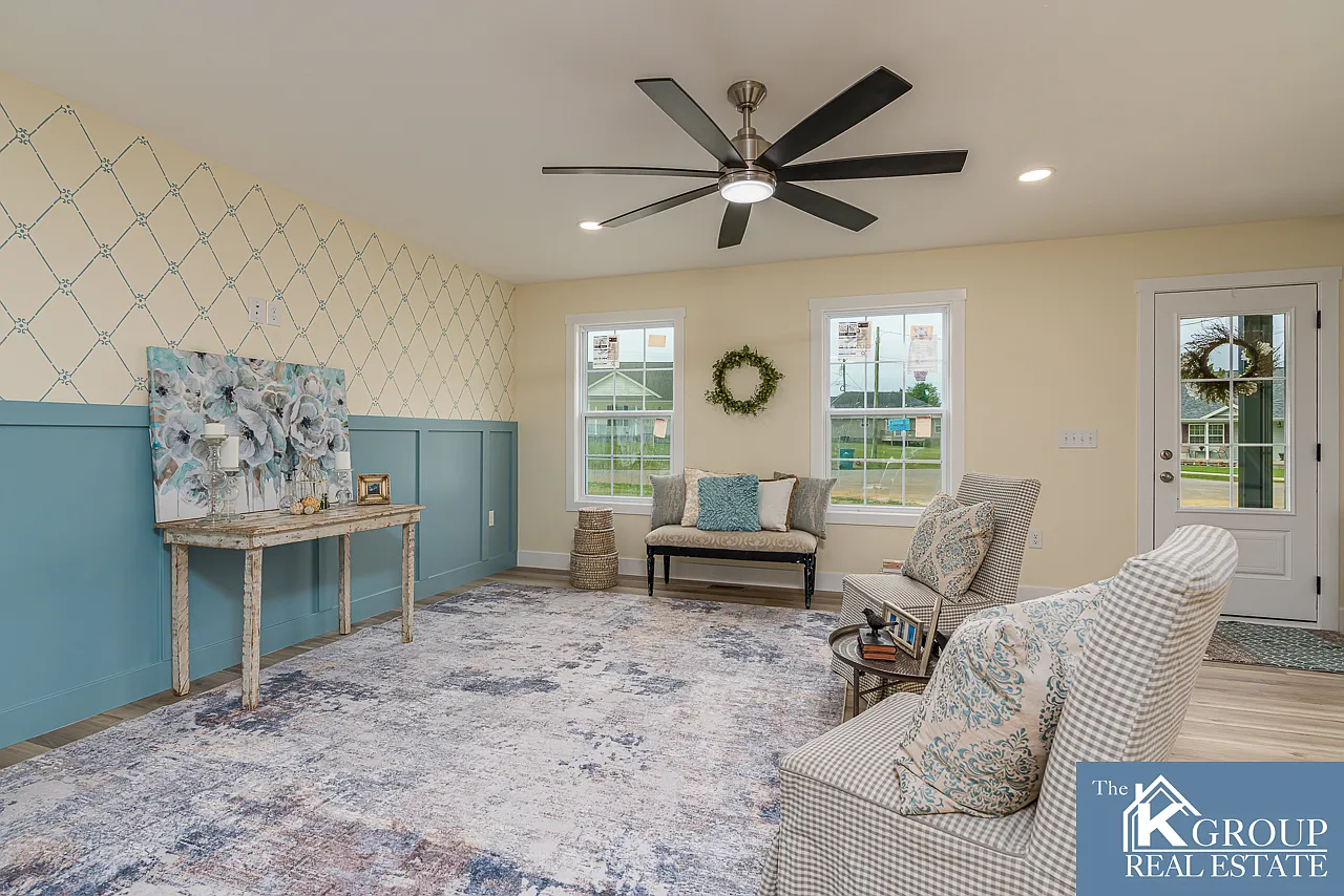 3 bed, 2.5 bath, 1438 sqft, $1,800 — Photo 3