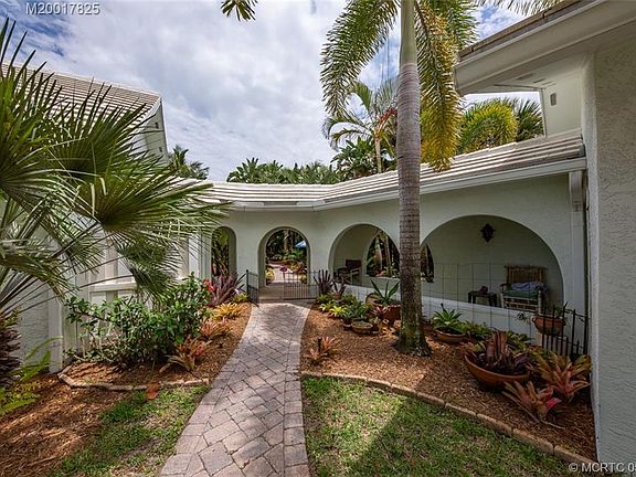 2nd image of 4089 SW Saint Lucie Shores Dr