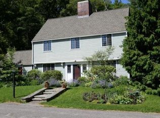 72 Grapevine Rd, Wenham, MA 01984