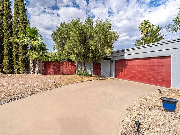 5th image of 10646 N Indian Wells Dr