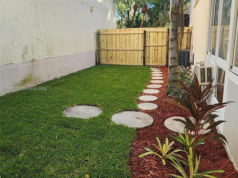 11281 Reveille Rd — Photo 32