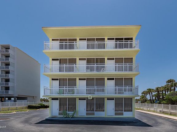 4th image of 453 S Atlantic Ave #406