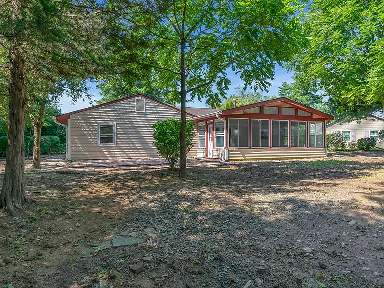 4 Twig Ct — Photo 67