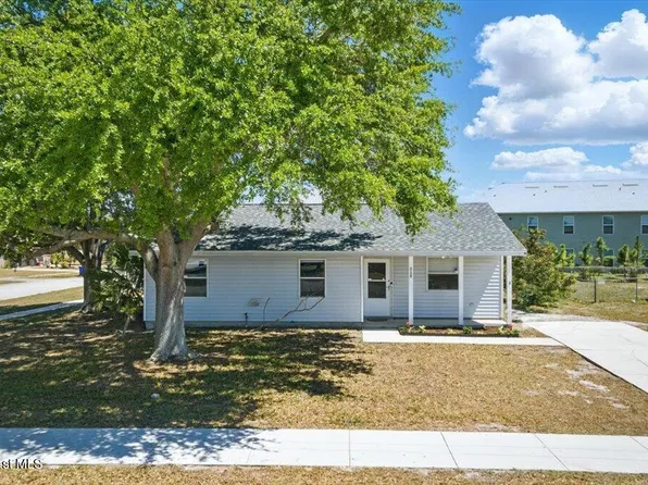 808 Faull Ln, Rockledge, FL 32955