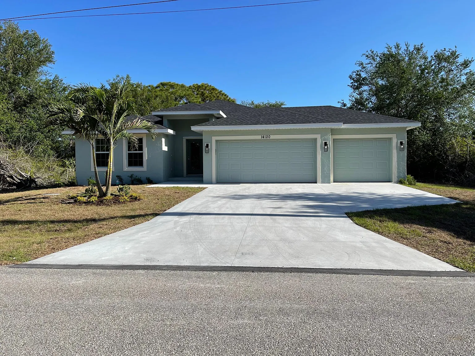 14120 Banos Ave — Photo 1