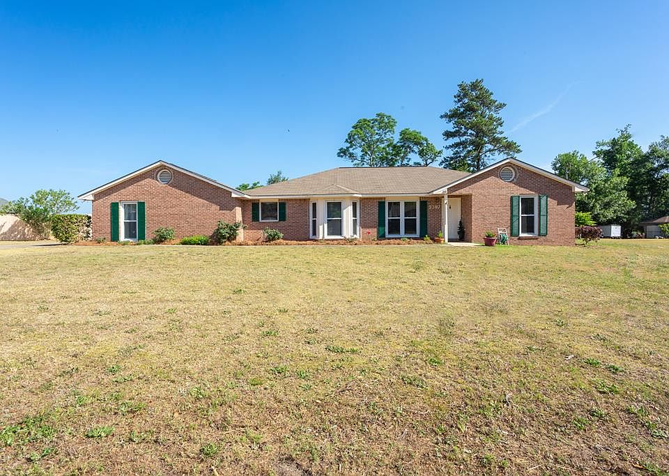 1st image of 2307 Dobbs Dr