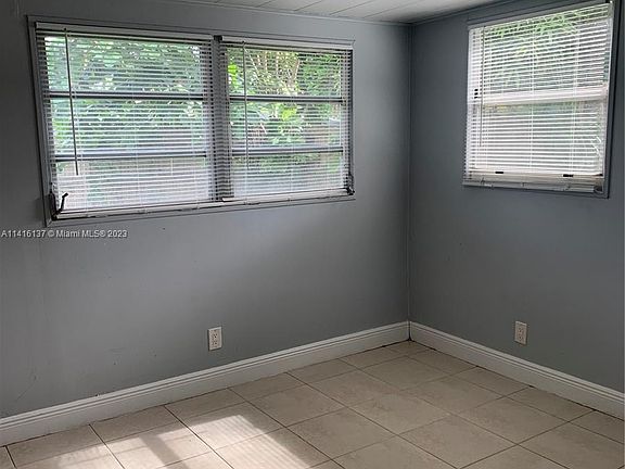 5th image of 270 NE 60th St