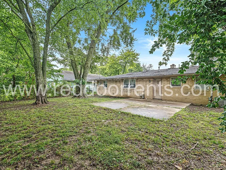 9949 Ellis Dr — Photo 20