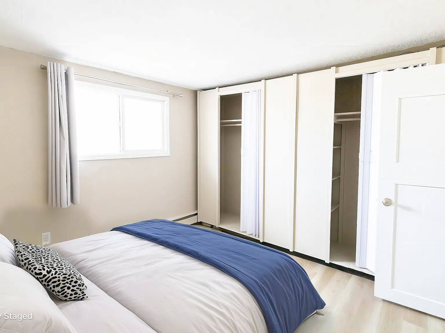 Mount Royal on 14th Apartments — Photo 3
