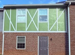 5770 Old Gordon Rd, Mableton, GA 30126