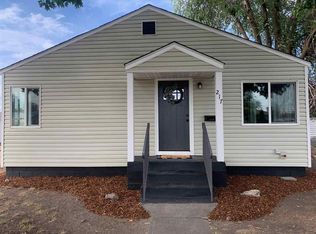 217 E Longfellow Ave, Spokane, WA 99207