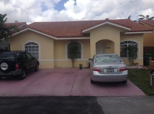 15369 SW 42nd Ter, Miami, FL 33185