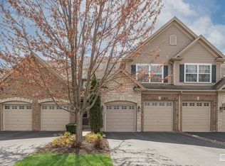 1930 Turtle Creek Ct, Aurora, IL 60503