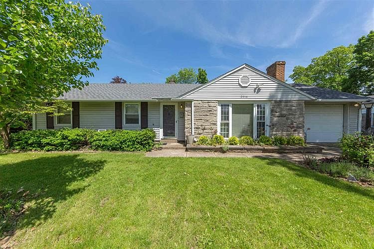 1st image of 2916 Southridge Dr