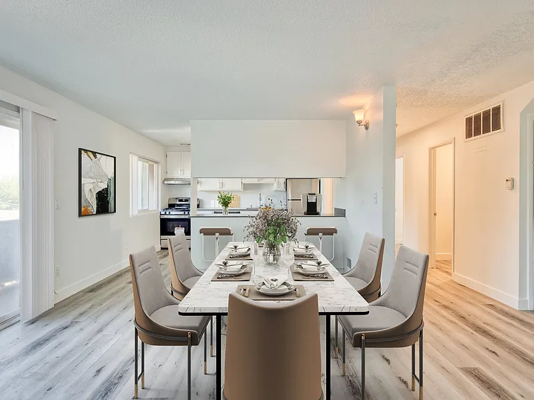 3220 Watt Ave — Photo 7