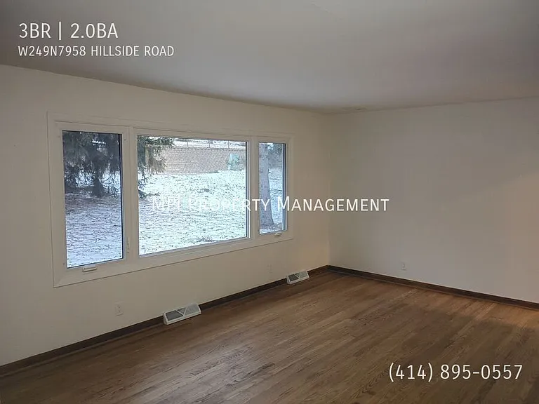 W249N7958 Hillside Rd — Photo 13