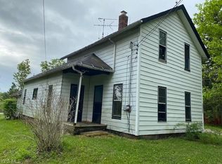 11117 Claridon Troy Rd, Chardon, OH 44024