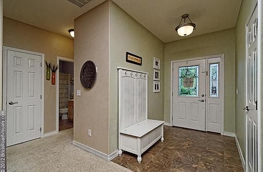 2nd image of 20 Watson Ln