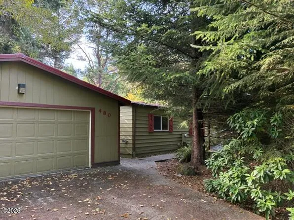 480 SE 127th Dr, South Beach, OR 97366