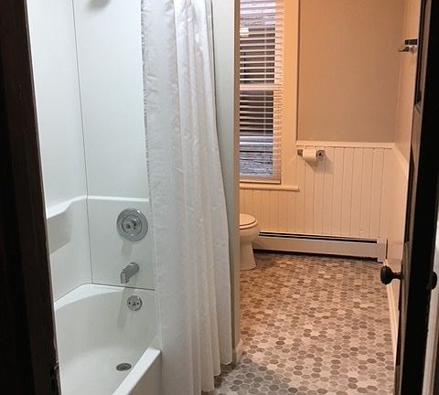 5th image of 305-307 Washington St