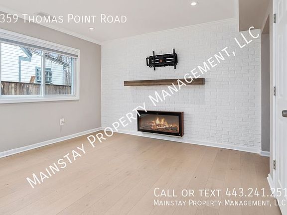 3rd image of 3359 Thomas Point Rd