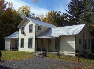 521 N Water St, Hart, MI 49420