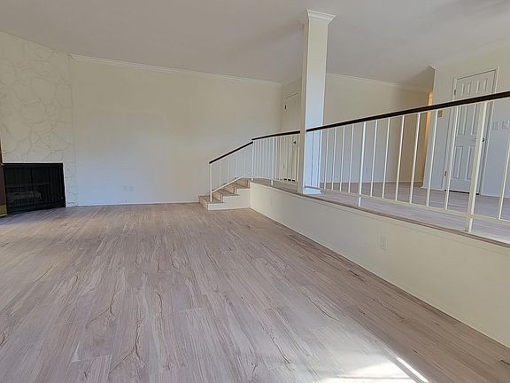 4th image of 1017 10th St #8