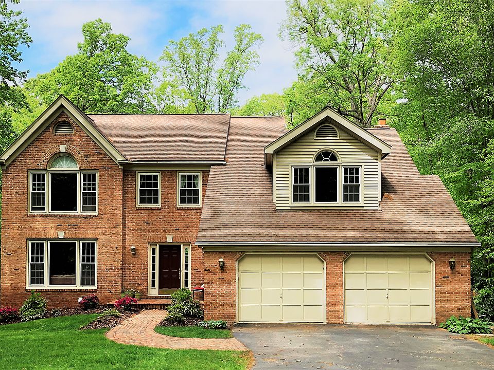 1st image of 9236 El James Dr