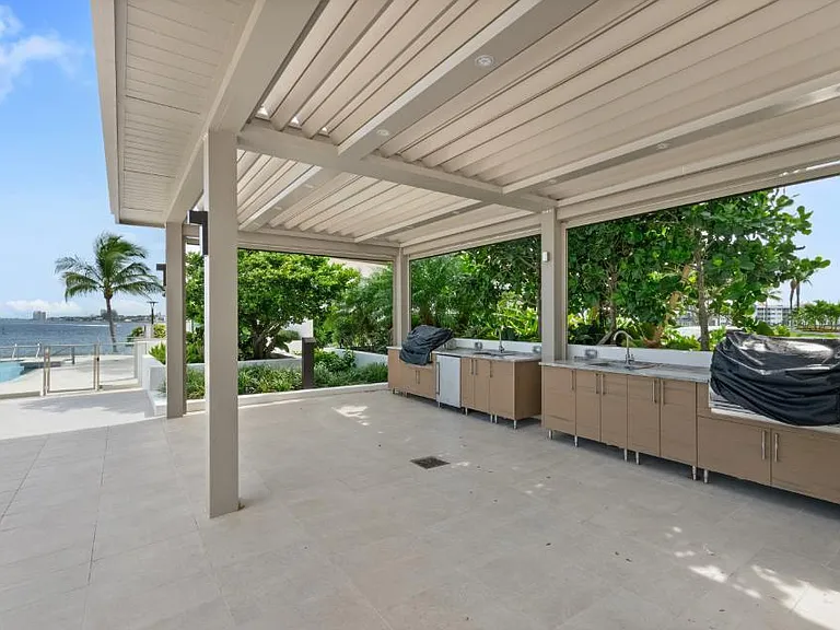 100 Lakeshore Dr #957 — Photo 40