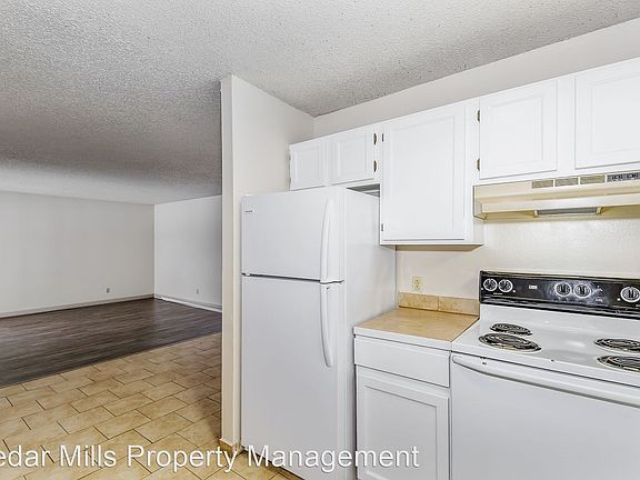 5th image of 420 S Meridian Ave APT 203