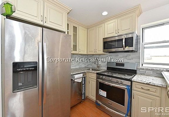 2nd image of 25-31 45th St #2A
