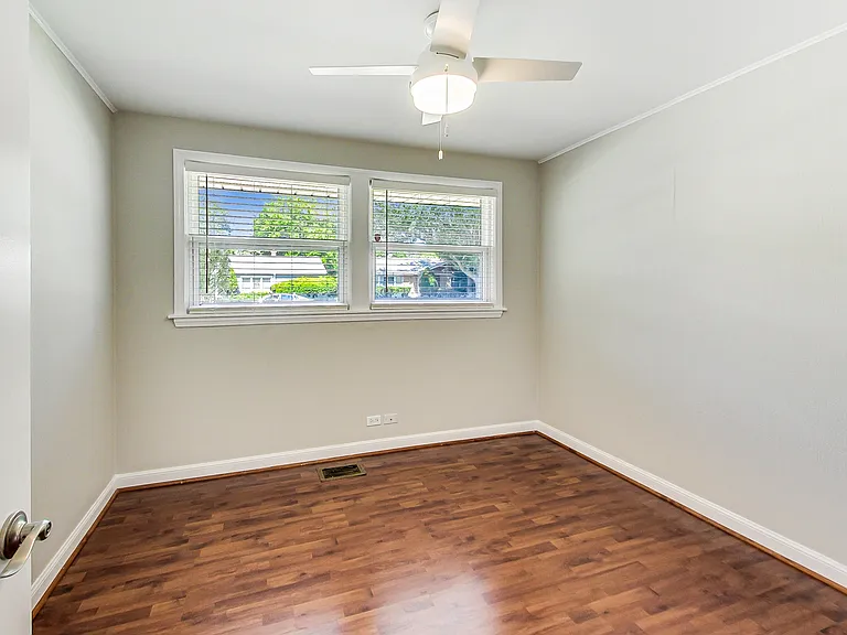 3631 Kemman Ave — Photo 20